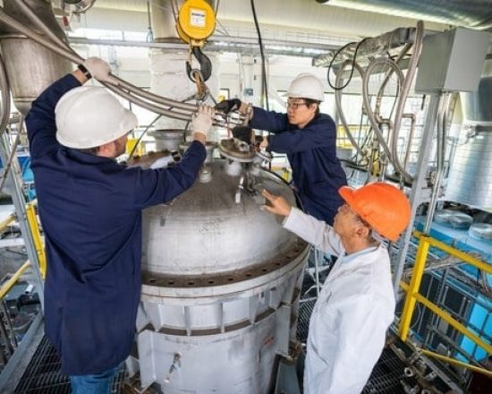 Nowa technologia wytopu żelaza z Chin – rewolucja w przemyśle stalowym